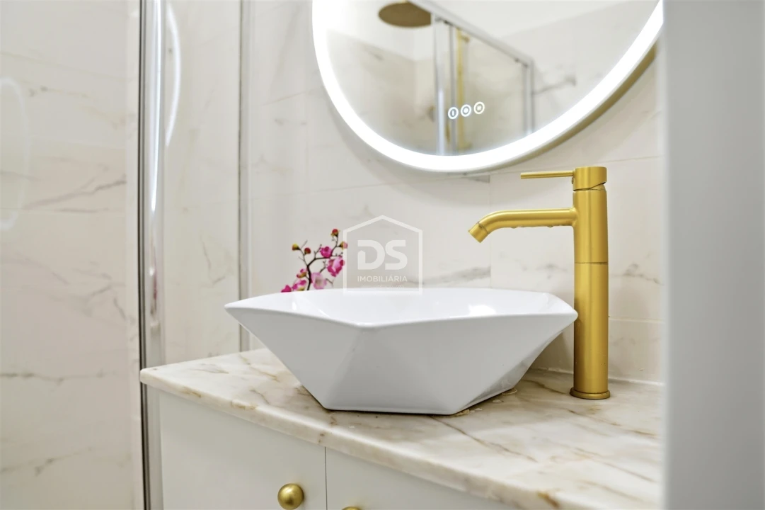 Apartamento T2 para Venda em Baixa da Banheira e Vale da Amoreira Foto 22