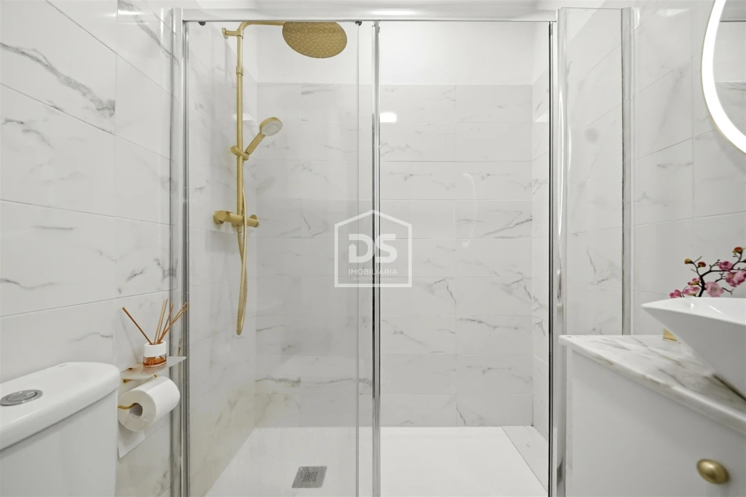 Apartamento T2 para Venda em Baixa da Banheira e Vale da Amoreira Foto 20