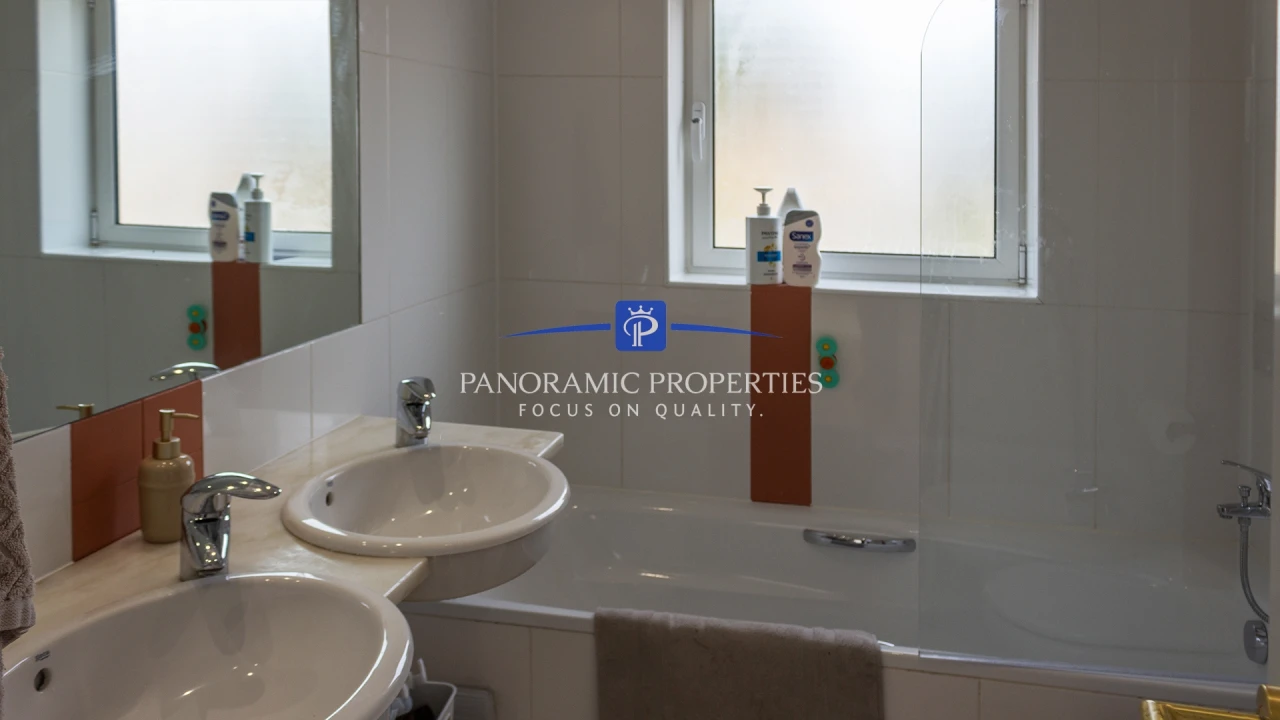 Moradia T2 para Venda em Lagoa e Carvoeiro Foto 11