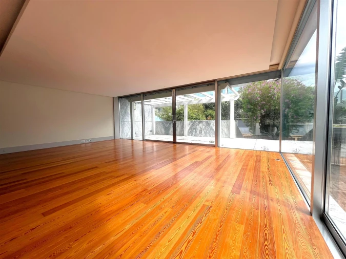 Moradia T4 para Arrendamento em Aldoar, Foz do Douro e Nevogilde Foto 7