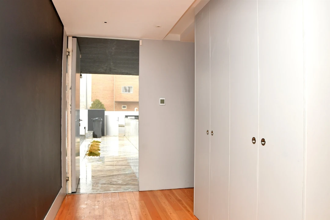 Moradia T4 para Arrendamento em Aldoar, Foz do Douro e Nevogilde Foto 8