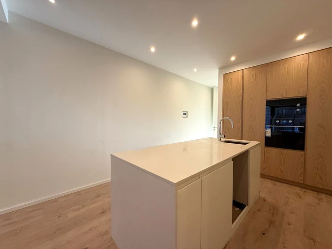 Apartamento T2 para Venda em Lordelo do Ouro e Massarelos Foto 4