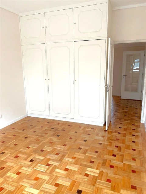 Apartamento T4 para Venda em Aldoar, Foz do Douro e Nevogilde