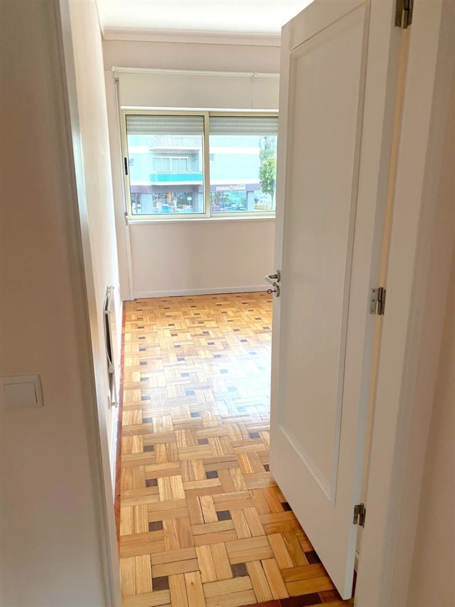 Apartamento T4 para Venda em Aldoar, Foz do Douro e Nevogilde Foto 18