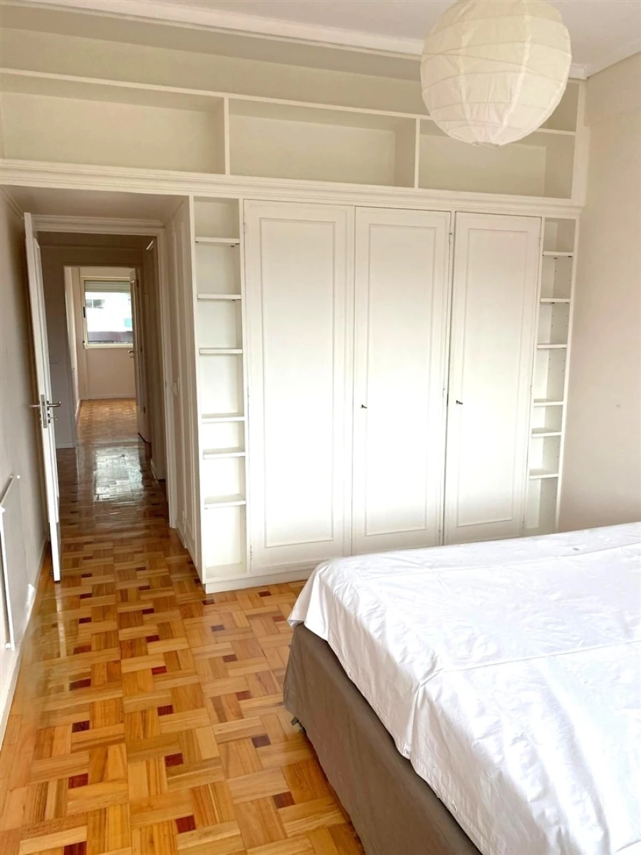 Apartamento T4 para Venda em Aldoar, Foz do Douro e Nevogilde Foto 17
