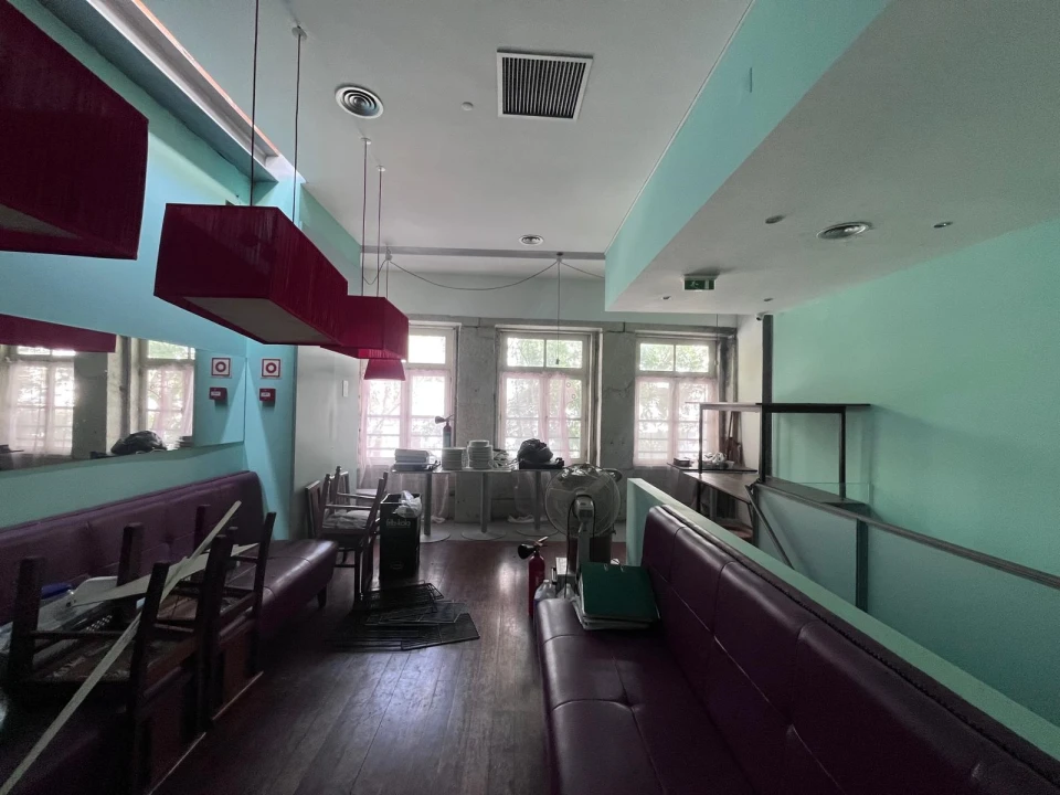 Negócio para Venda em Lordelo do Ouro e Massarelos Foto 22