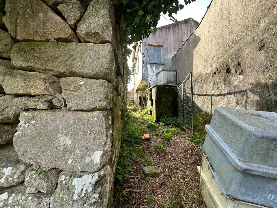 Moradia T0 para Venda em Alvaredo Foto 20