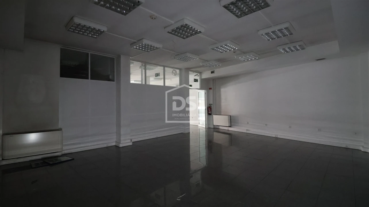 Escritório para Arrendamento em Viseu Foto 9