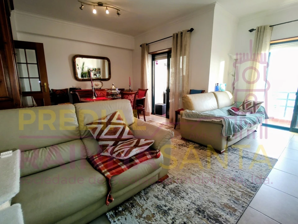 Apartamento T3 para Venda em Sé Nova, Santa Cruz, Almedina e São Bartolomeu Foto 2