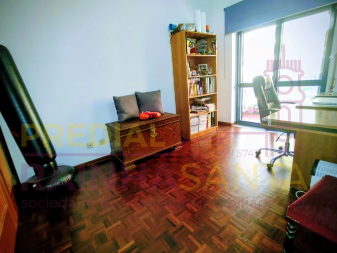 Apartamento T3 para Venda em Sé Nova, Santa Cruz, Almedina e São Bartolomeu Foto 34