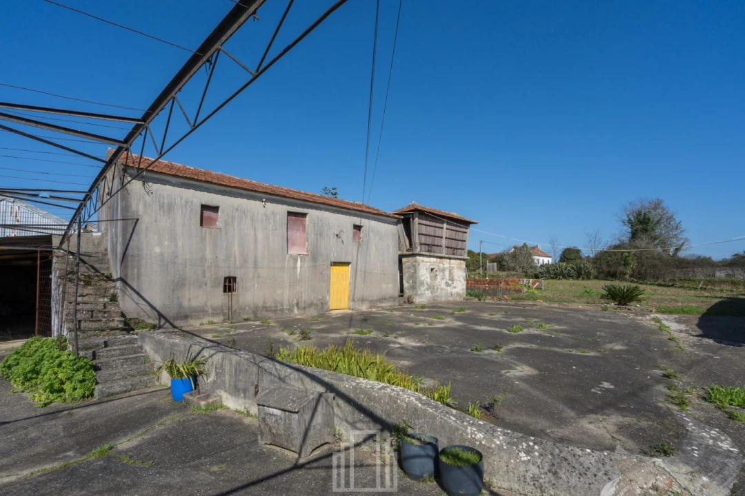 Moradia T4 para Venda em São Miguel do Souto e Mosteirô Foto 10
