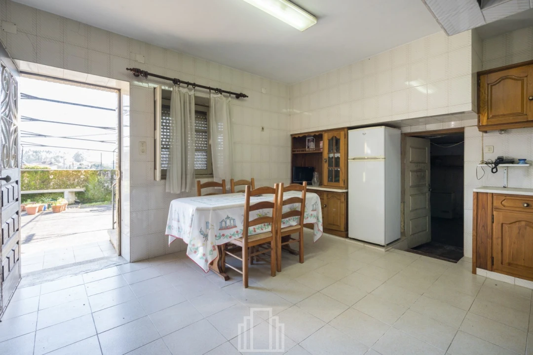 Moradia T4 para Venda em São Miguel do Souto e Mosteirô Foto 21