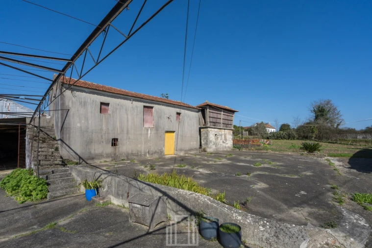 Moradia T4 para Venda em São Miguel do Souto e Mosteirô Foto 10