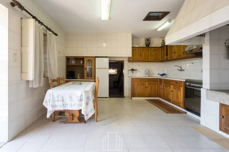 Moradia T4 para Venda em São Miguel do Souto e Mosteirô Foto 22