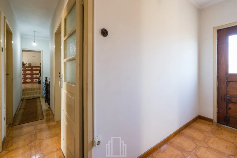 Moradia T4 para Venda em São Miguel do Souto e Mosteirô Foto 40