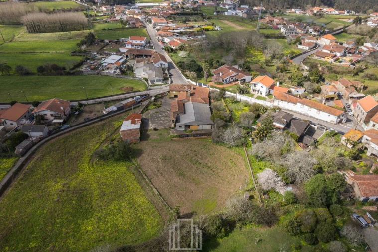 Moradia T4 para Venda em São Miguel do Souto e Mosteirô Foto 4