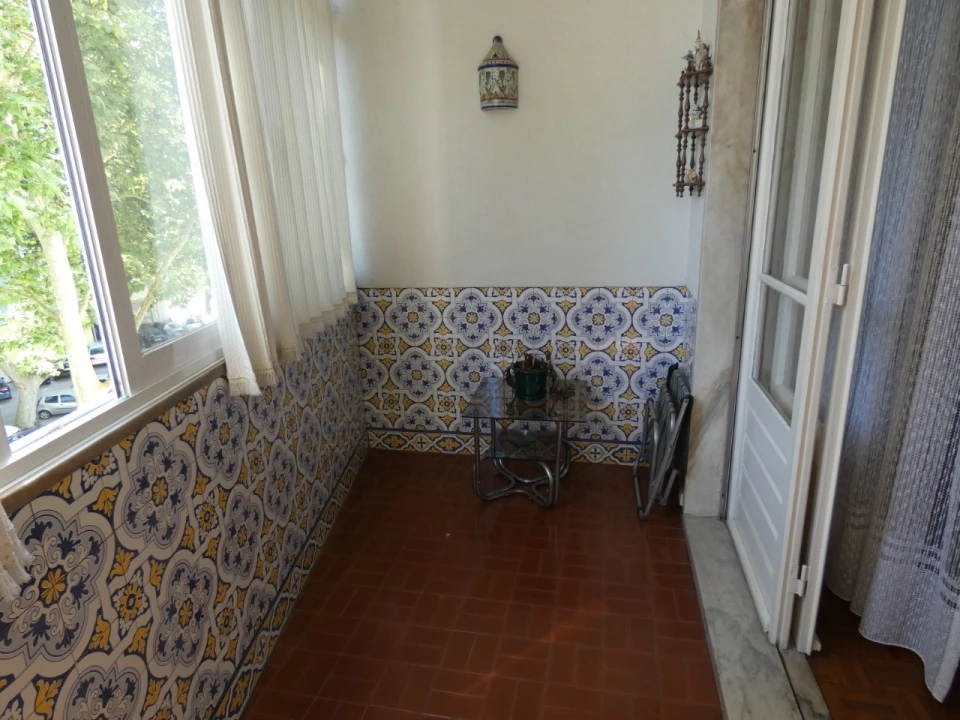 Apartamento T3 para Venda em Benfica Foto 4