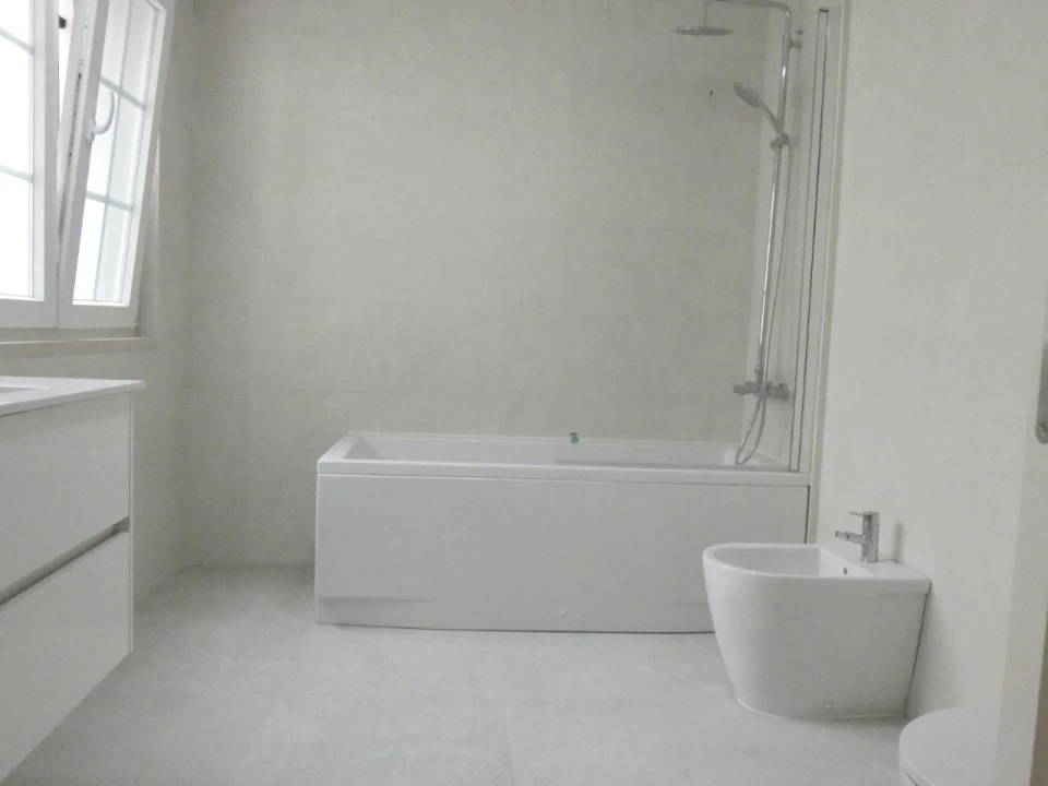 Apartamento T1 para Venda em Águas Livres Foto 13