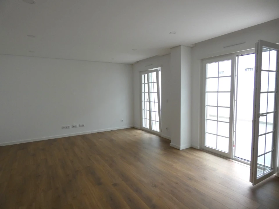 Apartamento T1 para Venda em Águas Livres Foto 8