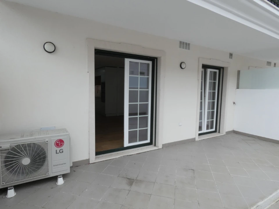 Apartamento T1 para Venda em Águas Livres Foto 11