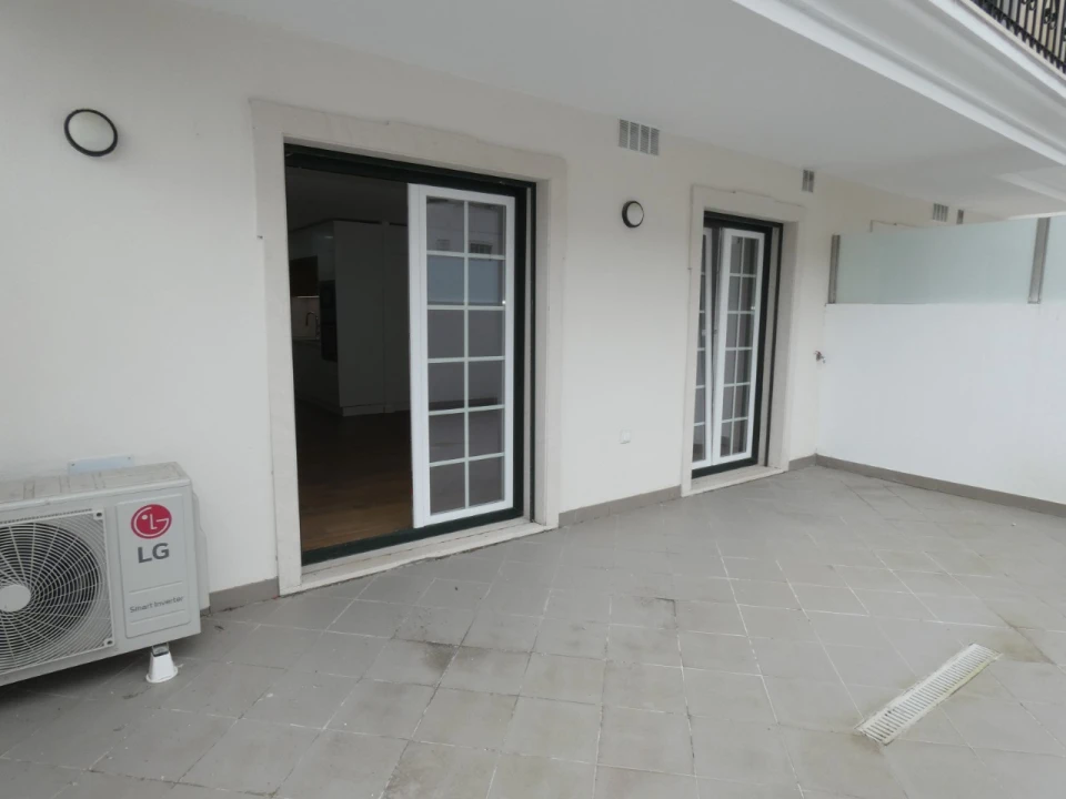 Apartamento T1 para Venda em Águas Livres Foto 23