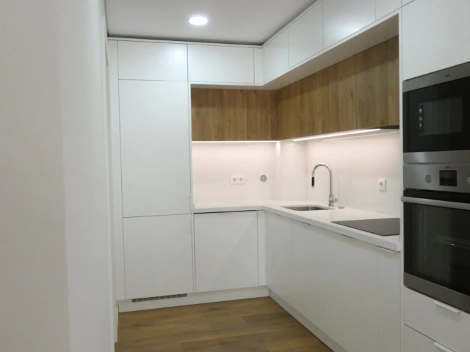 Apartamento T1 para Venda em Águas Livres Foto 3