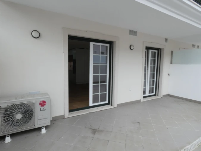 Apartamento T1 para Venda em Águas Livres Foto 11