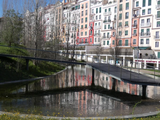 Apartamento T1 para Venda em Águas Livres Foto 36