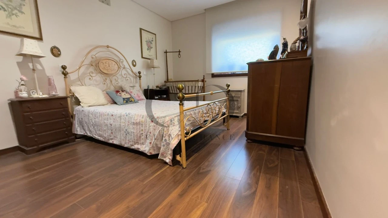 Apartamento T4 para Venda em Cidade da Maia Foto 46
