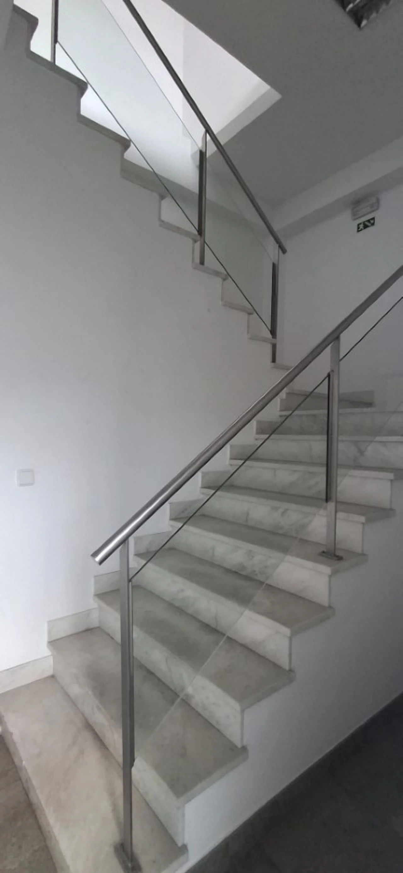 Armazém para Venda em Póvoa de Santa Iria e Forte da Casa Foto 13