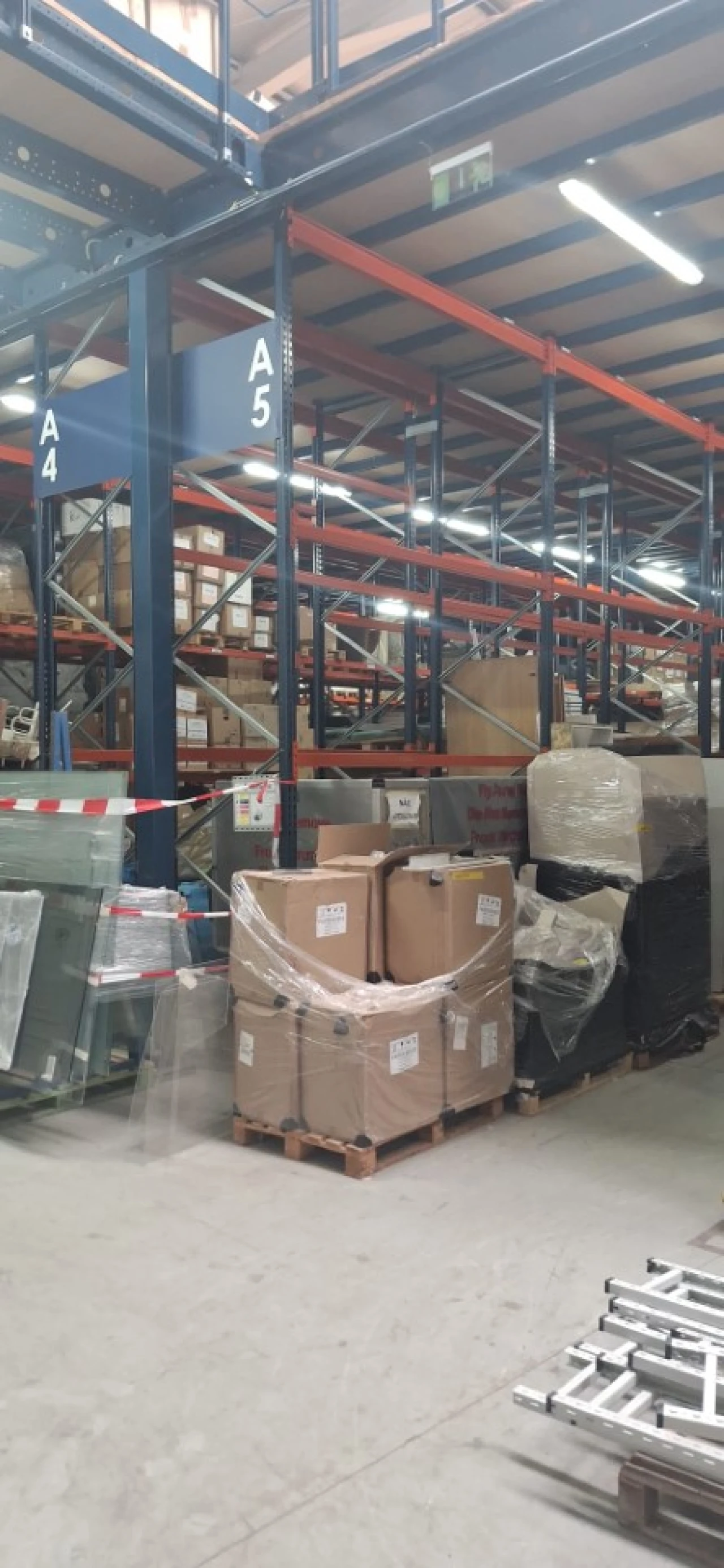 Armazém para Venda em Póvoa de Santa Iria e Forte da Casa Foto 30