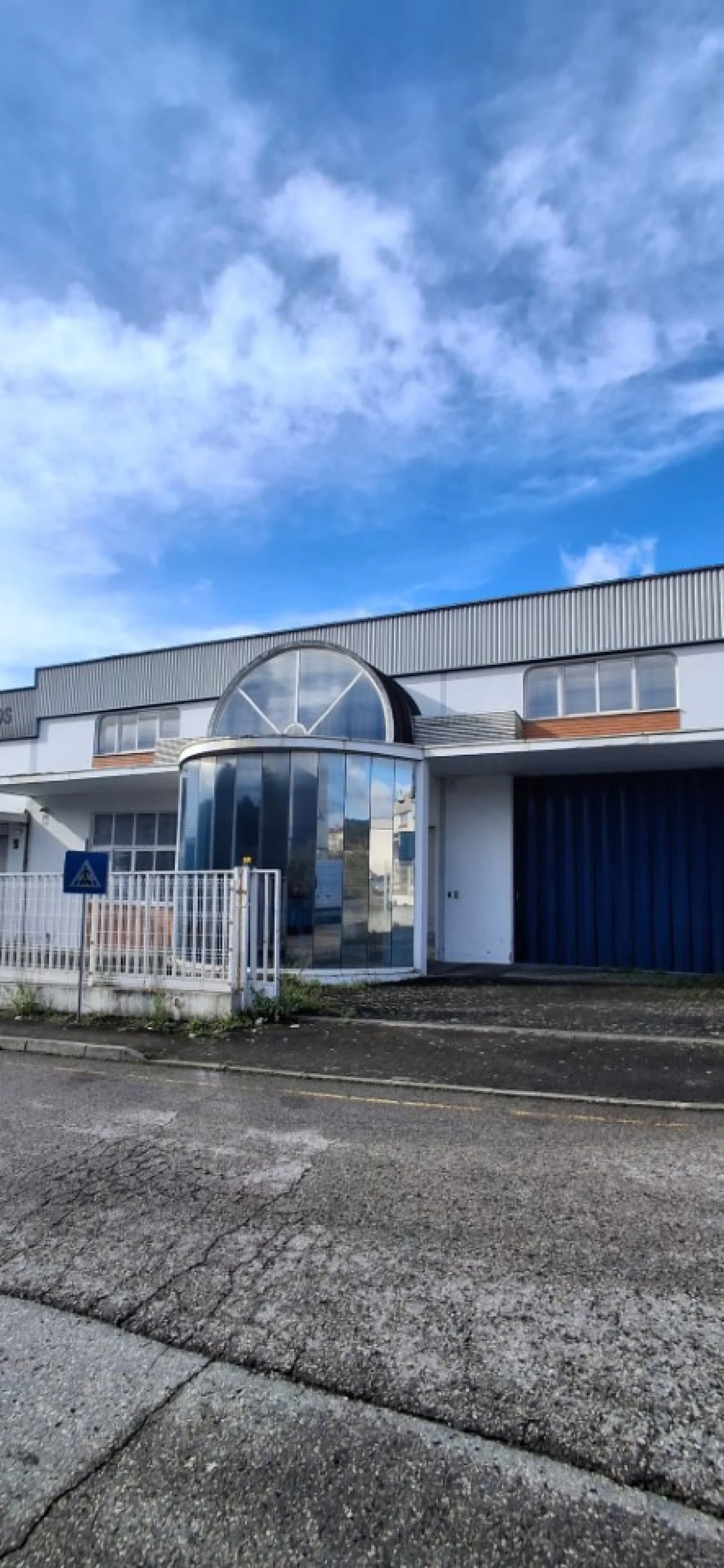 Armazém para Arrendamento em Póvoa de Santa Iria e Forte da Casa Foto 2