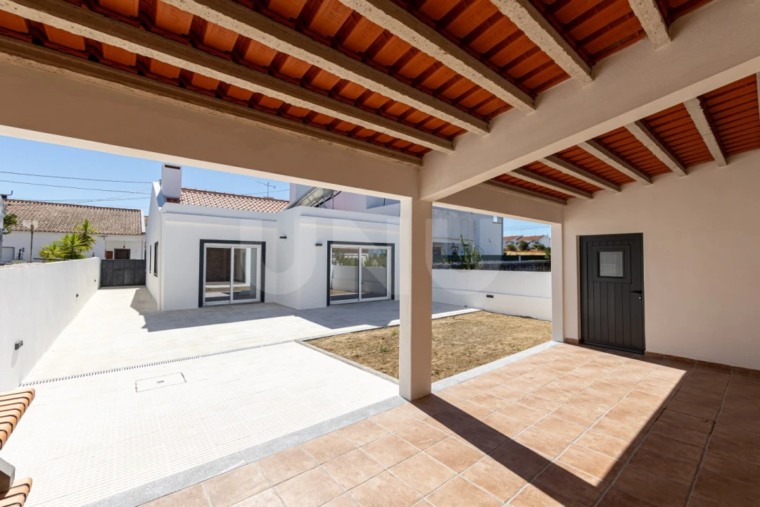 Moradia T2 para Venda em Bacelo e Senhora da Saúde Foto 24