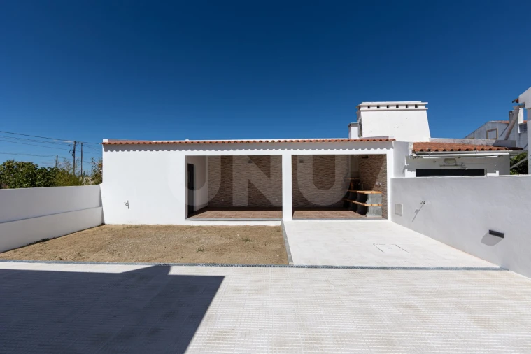 Moradia T2 para Venda em Bacelo e Senhora da Saúde Foto 19