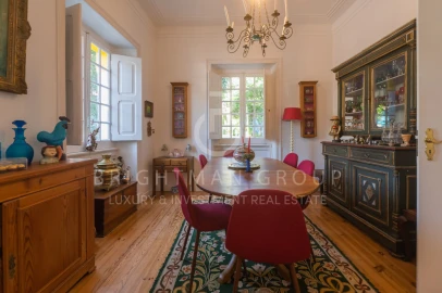 Moradia T17 para Venda em Cascais e Estoril