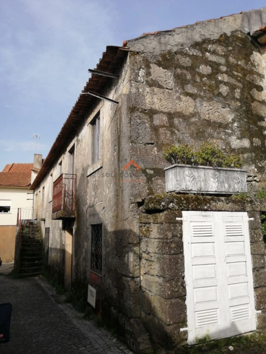 Moradia T4 para Venda em Talhadas Foto 2