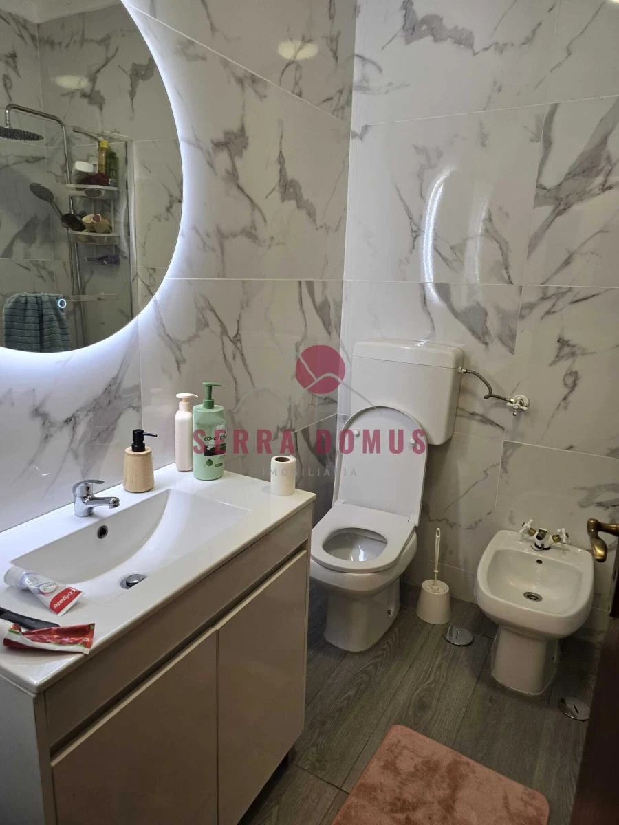 Apartamento T2 para Venda em Algueirão-Mem Martins Foto 11