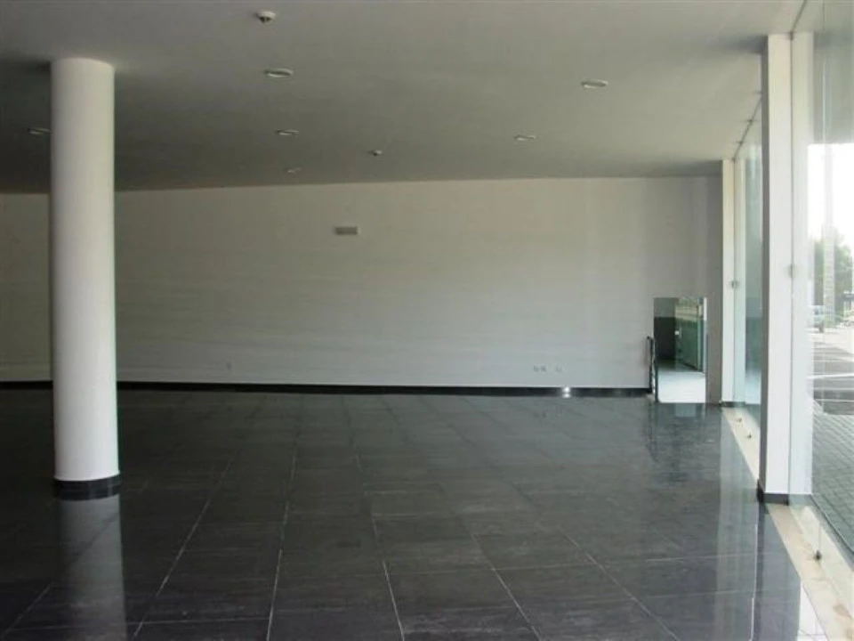 Loja para Arrendamento em Marrazes e Barosa Foto 5