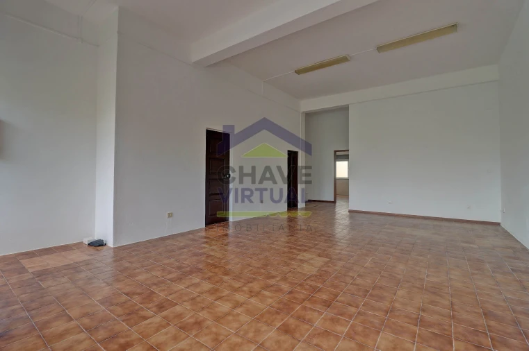 Loja para Venda em Bombarral e Vale Covo Foto 2