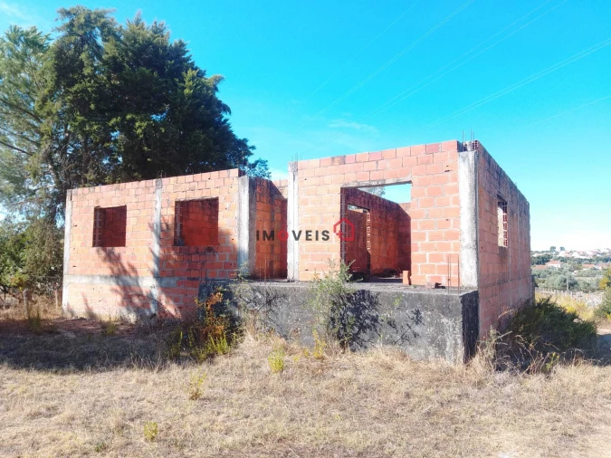 Terreno para Venda em Alcanhões Foto 4