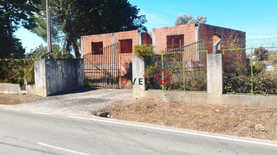 Terreno para Venda em Alcanhões