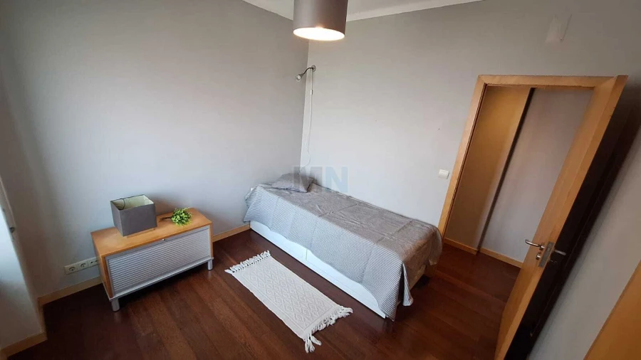 Apartamento T2 para Venda em Santo Antonio dos Olivais Foto 16