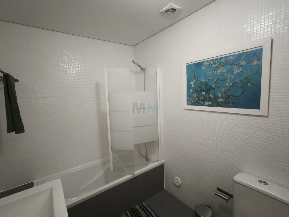 Apartamento T2 para Venda em Santo Antonio dos Olivais Foto 11