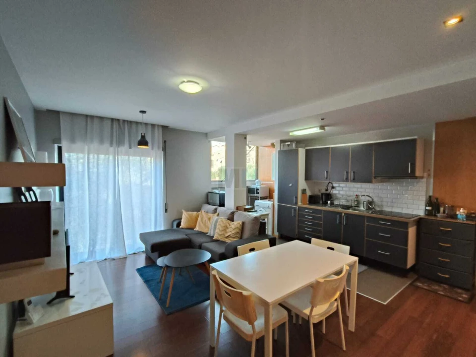 Apartamento T2 para Venda em Santo Antonio dos Olivais Foto 4