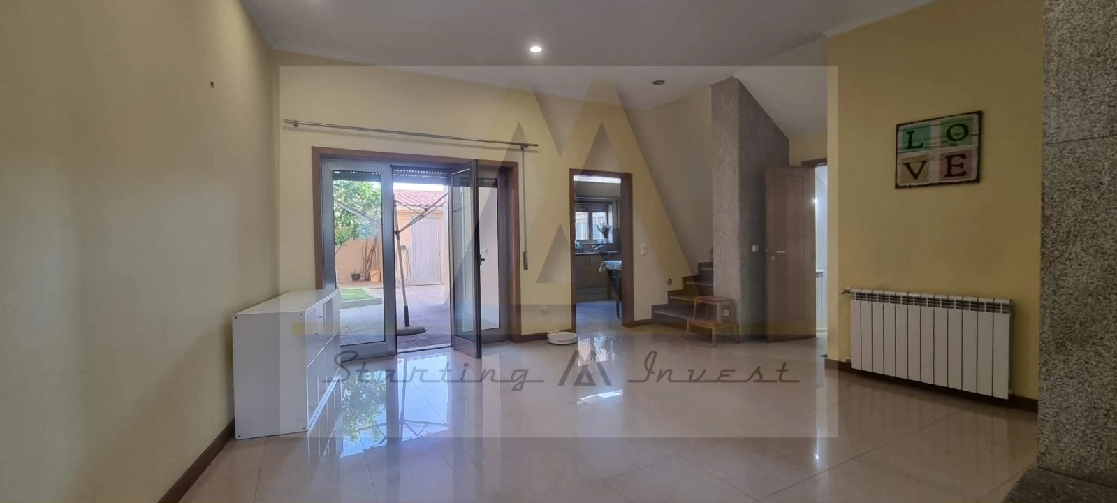 Moradia T4 para Venda em Modivas Foto 3