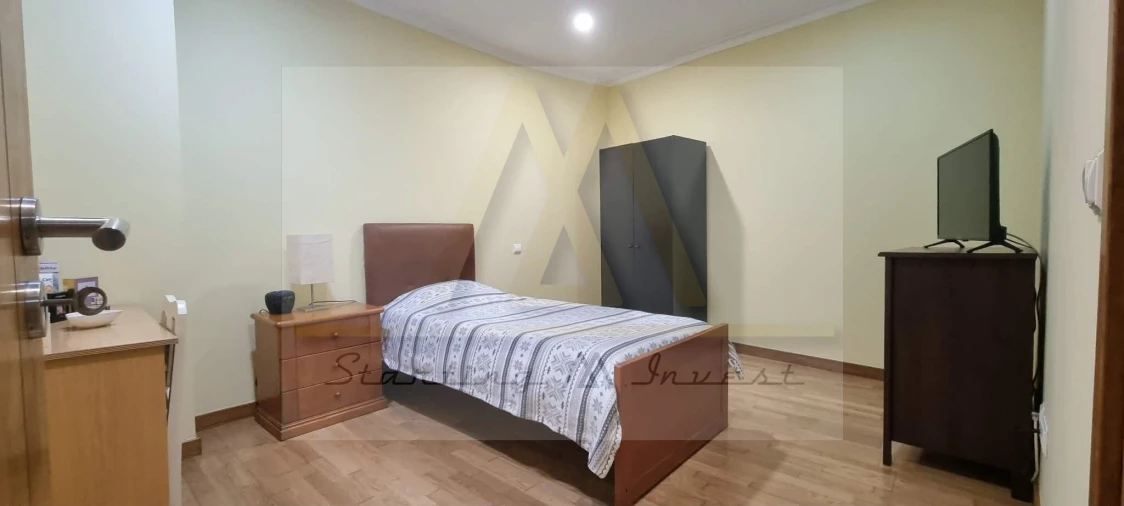 Moradia T4 para Venda em Modivas Foto 16