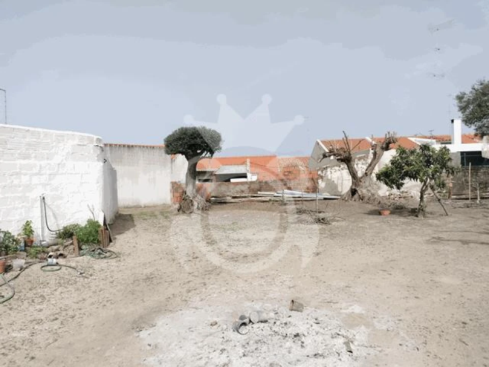 Moradia T4 para Venda em Reguengos de Monsaraz Foto 16