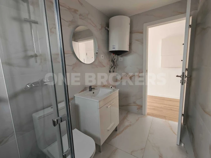 Apartamento T2 para Venda em Camarate, Unhos e Apelação Foto 9