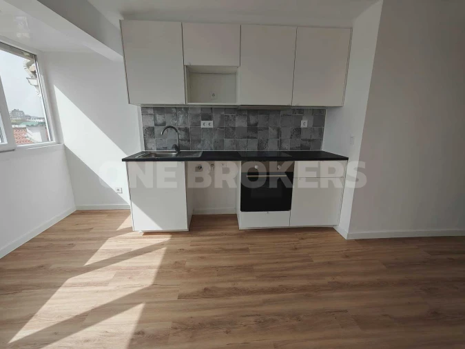 Apartamento T2 para Venda em Camarate, Unhos e Apelação Foto 2