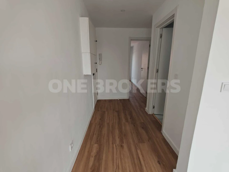 Apartamento T2 para Venda em Camarate, Unhos e Apelação Foto 16